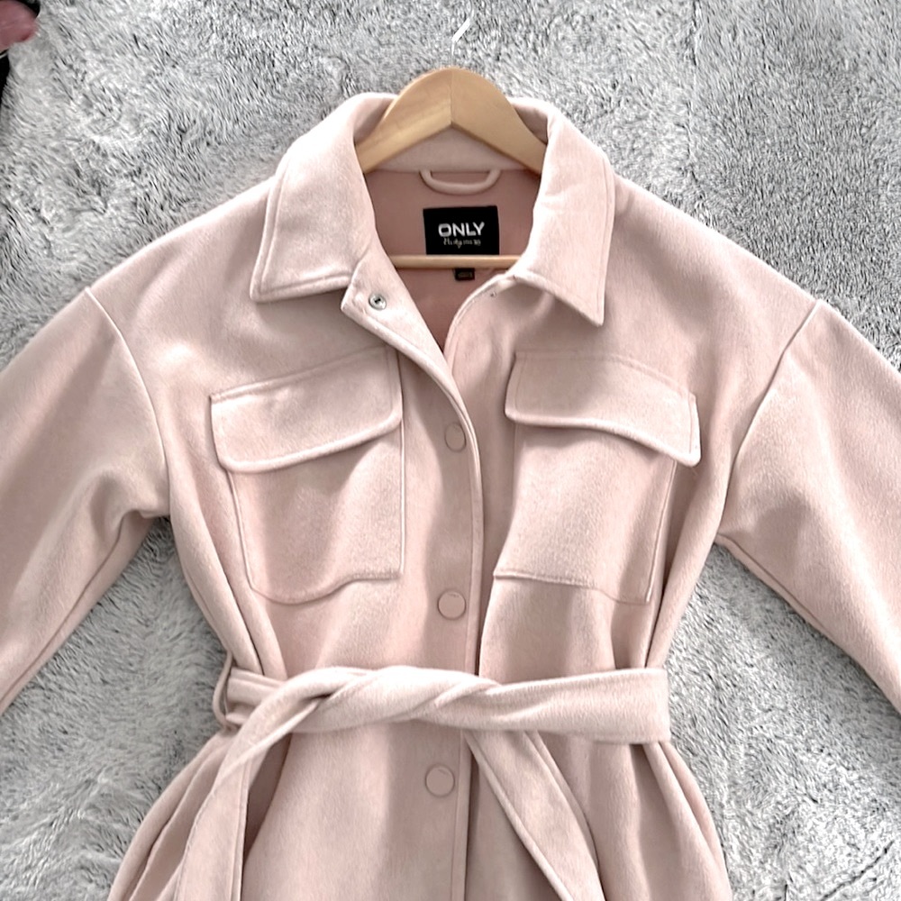 Pink Shacket - Picture 3 of 8
